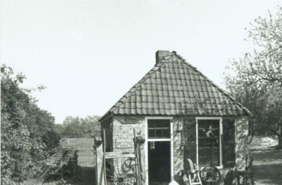 Orvelte- In 1974 herbouwde smederij van 1837 uit Steenbergen (Zuidwolde)