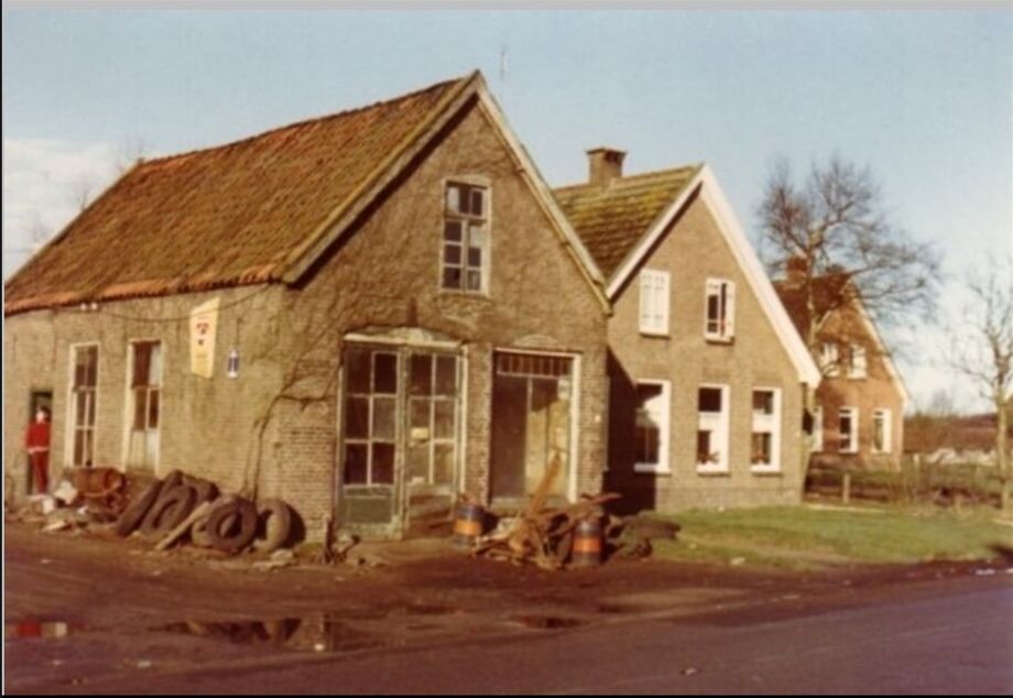 Nijensleek - v/h Wanningen - in 1976 afgebroken