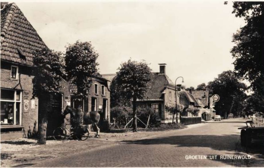Ruinerwold - Kleene (links) - Dijkhuizen 85