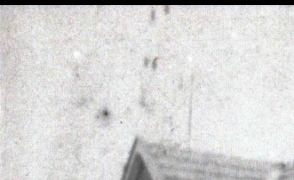 Orvelte - H.C. (Hein) Kwint - Dorpsstraat 12 Links Hein Kwint, rechts Hennie Kwint-Joling